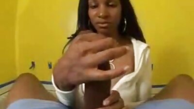 Al enterarse de que su esposo no necesita mucho sexo, sedujo al videos maduras x primer hombre que vio y luego al segundo.