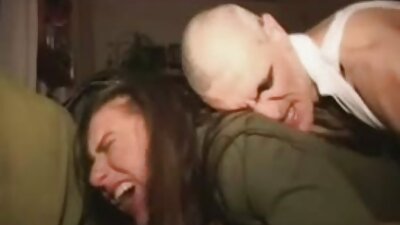 Habría muerto de aburrimiento en estas señora cojiendo vacaciones si no fuera por el gran pene de su hermanastro.