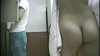 La prima segunda de Alice madura seduce a joven Milano da vida al casting con su energía.