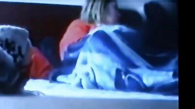 El niño no videos de madura pudo resistir el hermoso cuerpo de su madre.
