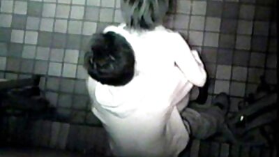 Masturbación de una madurita xxx videos maduras gratis de lujosos pechos y cuerpo.