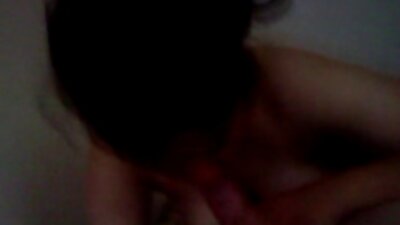 madura seduce joven
